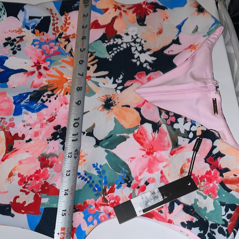 ❤️ Women’s NWT TAHARI V-Neck Dress Floral Print Sz S/P Floral Sleeveless Dress - Picture 11 of 15
